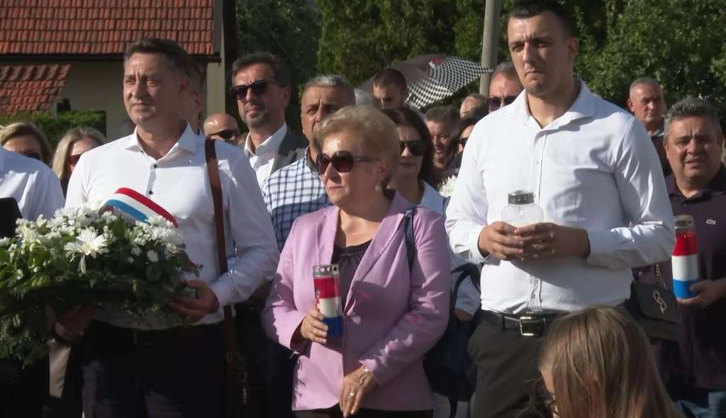 Vitežani obilježili 31. obljetnicu ubojstva osmero djece za što dosad nitko nije procesuiran (VIDEO)